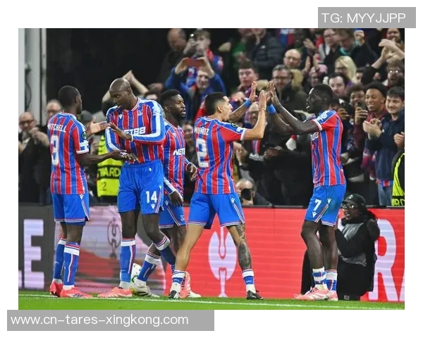 水晶宫后卫拉克鲁瓦：为法国队效能是我儿时的愿望